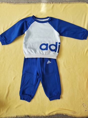 Ensemble de jogging 6-9 mois Adidas