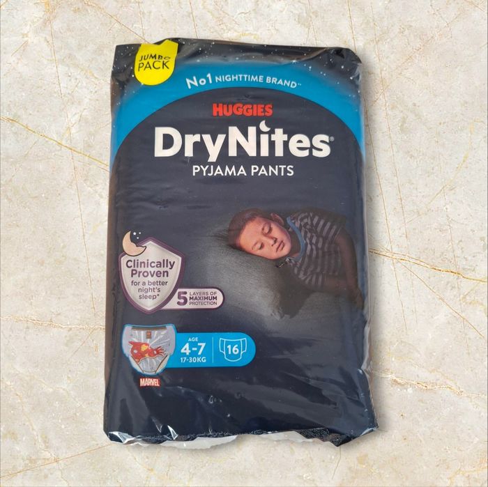 Couches Drynites Huggies 4-7 ans