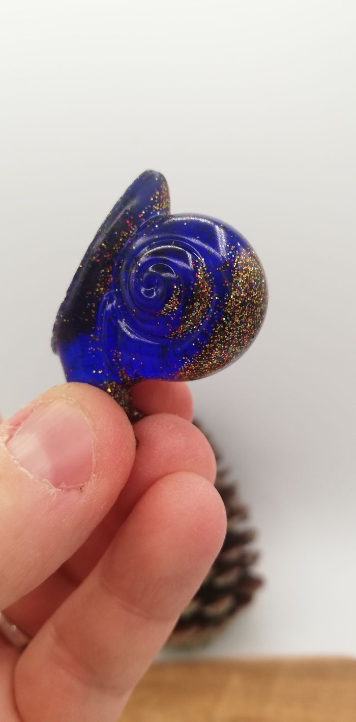 Petit escargot résine - photo numéro 5