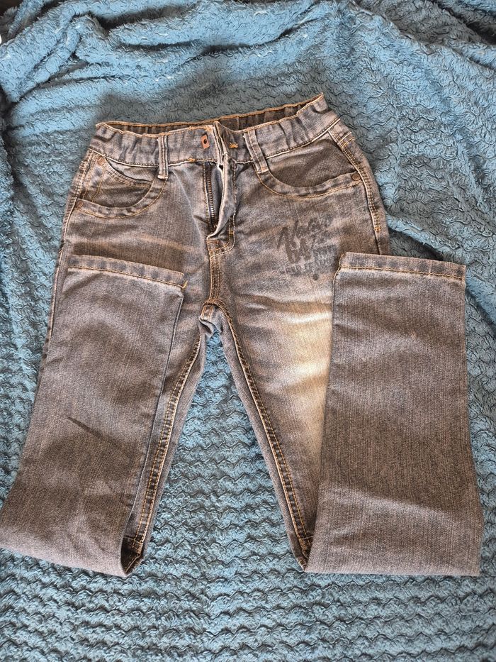 Jeans garçon taille 146cm (11ans) - photo numéro 2