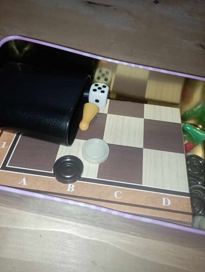 Boite a jeux - photo numéro 2