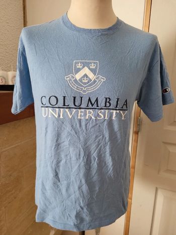 T shirt champion M logo brodé université de columbia