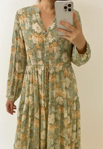 Robe imprimée bleue et orange neuve L/XL