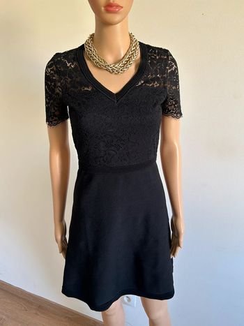 Robe noire neuve avec dentelle Morgan taille XS
