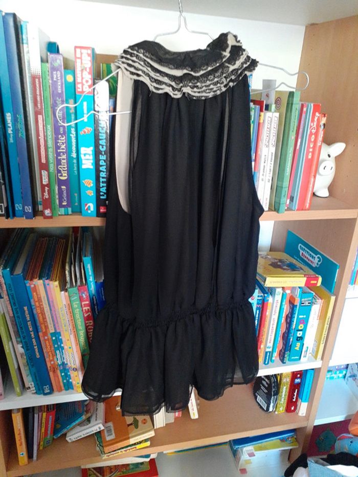 Haut dentelle neuf - photo numéro 5