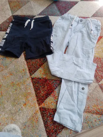 Lot garçon 5 ans short et pantalon coton léger