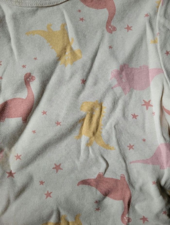 Pyjama motif dinosaures taille 18 mois - photo numéro 3