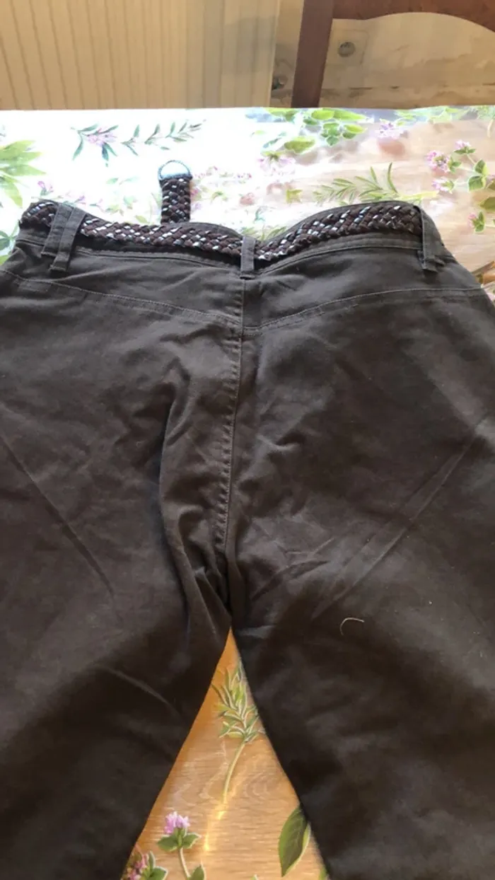 Pantalon - photo numéro 3