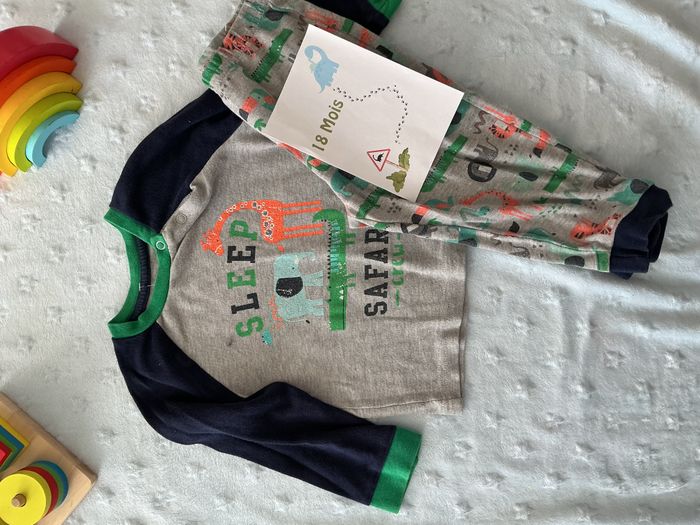 pyjama 2 pièces en coton gris marine à motifs 18/24 mois primark - photo numéro 3