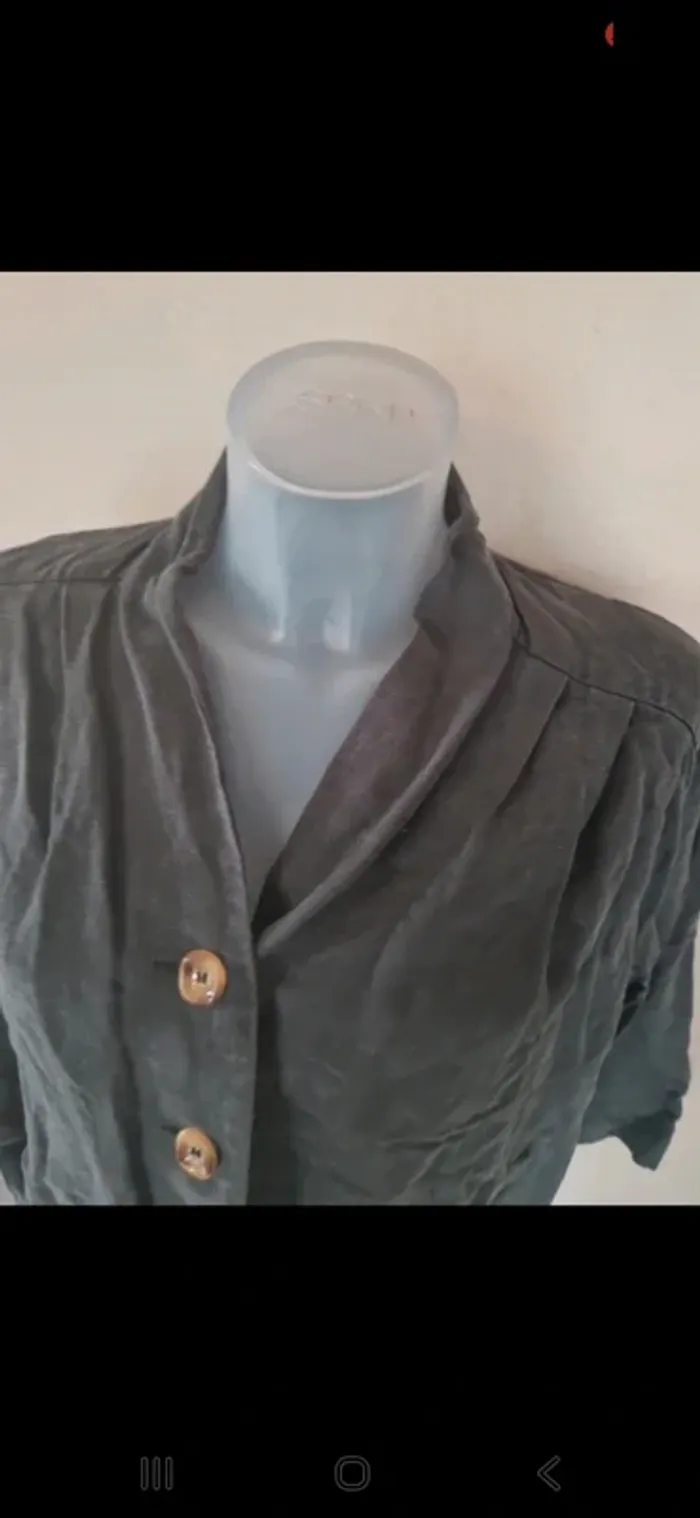 Veste chemise 50% lin gris anthracite des petits hauts taille 36 - photo numéro 3