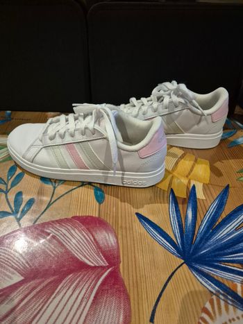 Basket adidas pointure 36