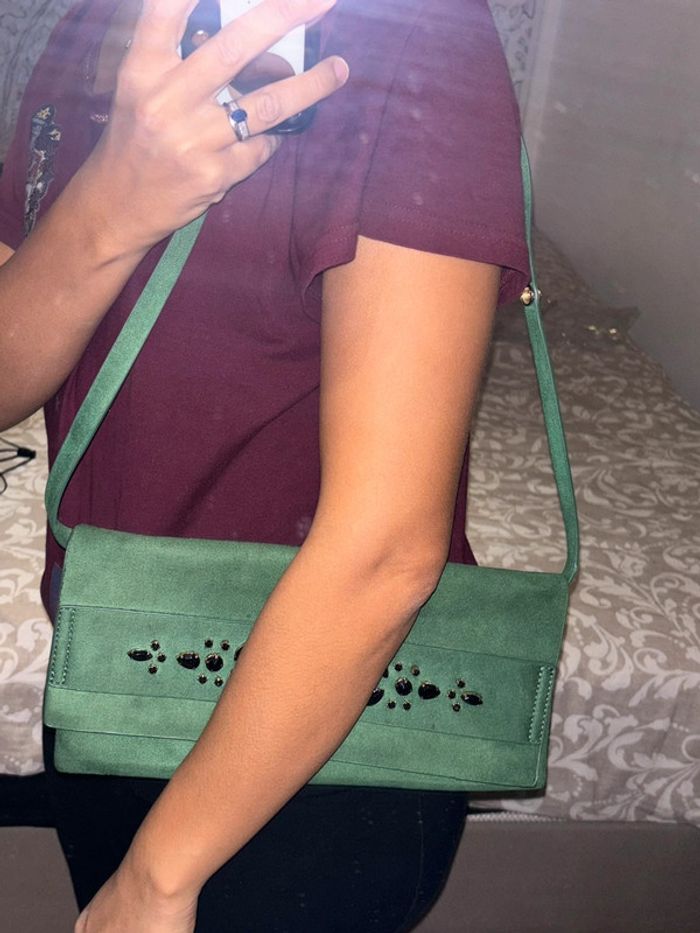 Pochette verte - photo numéro 6