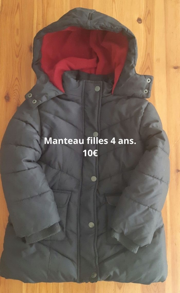Je vends des vêtements filles et des jouets. - photo numéro 3