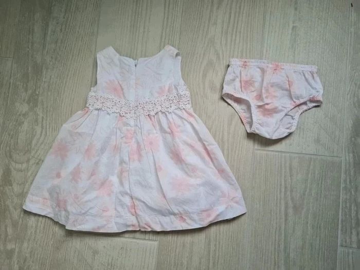 Ensemble robe fleurie sans manche +bloomer - photo numéro 2