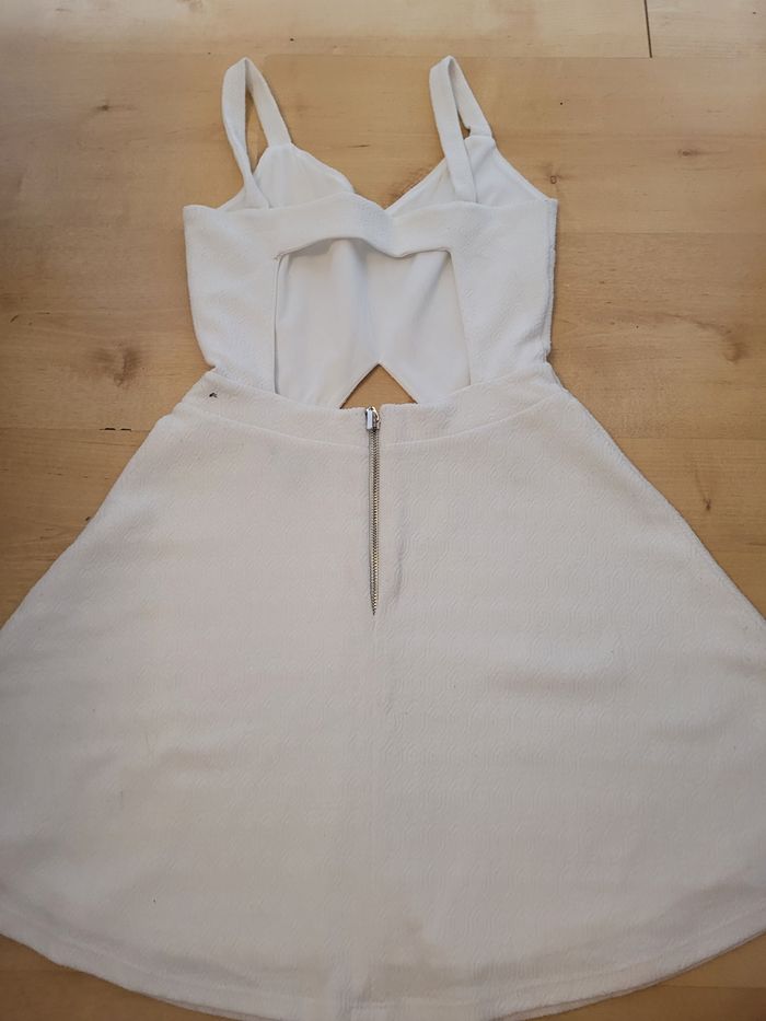 Robe blanche - photo numéro 2