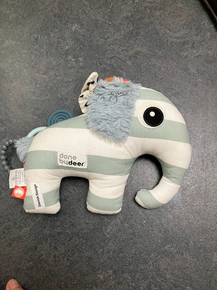 Jeux jouets d éveil éléphant - photo numéro 3