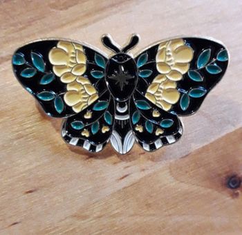 Magnifique broche papillon