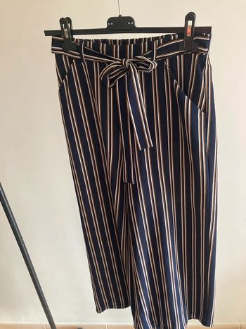 Pantalon fluide à rayures Pieces