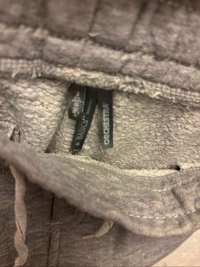 Jogging gris - photo numéro 3