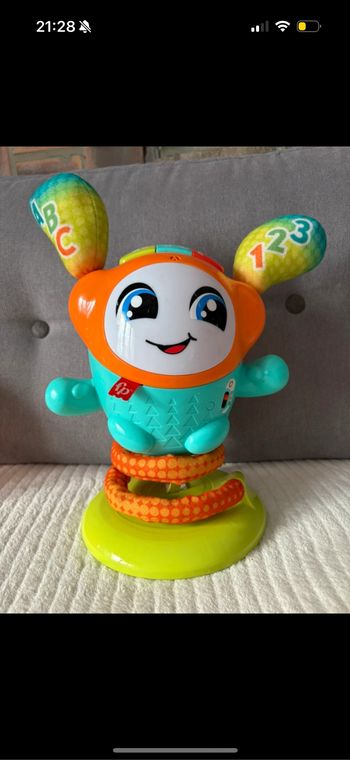 Jouet musical et danseur bébé