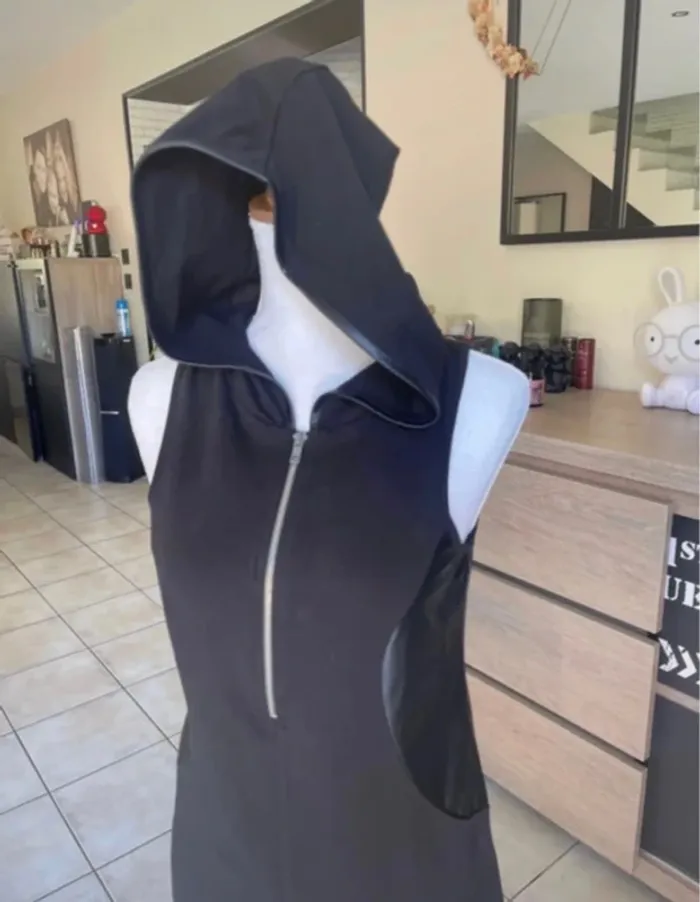 Robe à capuche - photo numéro 3