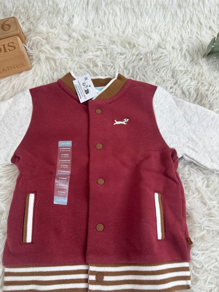 Veste Teddy Obaibi taille 6 mois coloris bordeaux - photo numéro 2