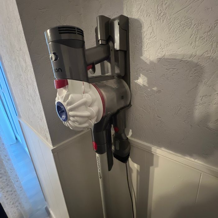 Dyson V7 - photo numéro 2
