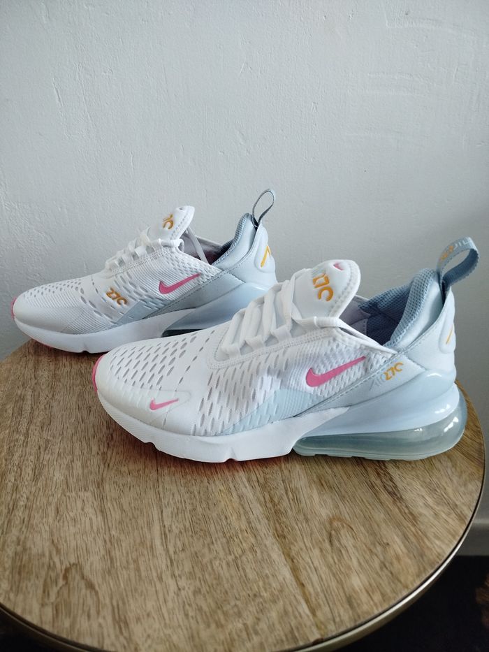 Baskets T 37,5 - photo numéro 3