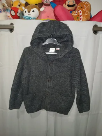 🩶 Gilet à capuche Zara taille 4/5 ans 110 cm.