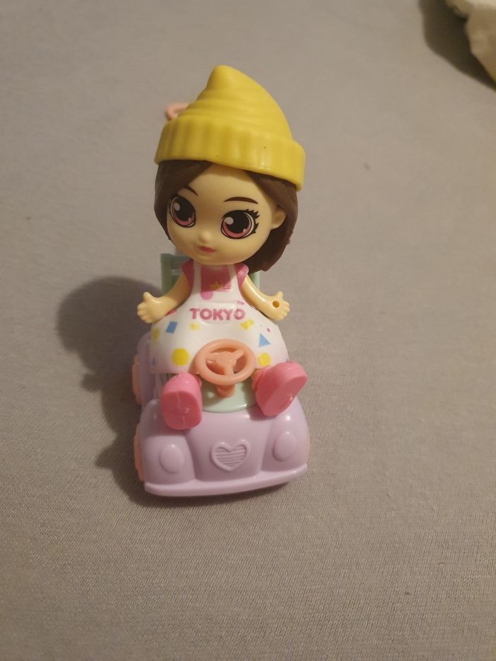 Lot de mini poupées + accessoires - photo numéro 5
