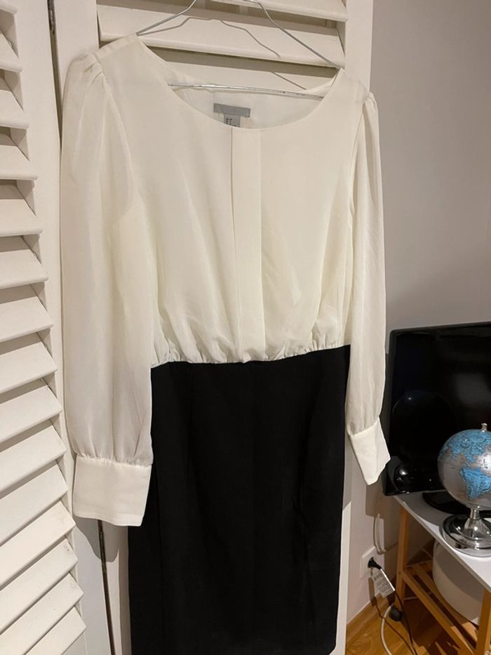 Robe chic soirée fête h&m bi matière neuve 38