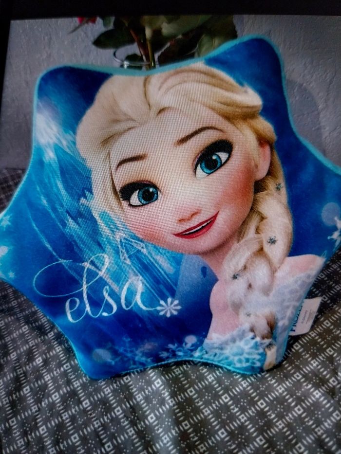 Coussin fille elsa - photo numéro 2