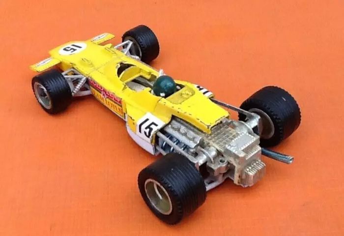 Voiture miniature Lotus-Ford 72 F1 Mebetoys GranPrix (1972) - photo numéro 5