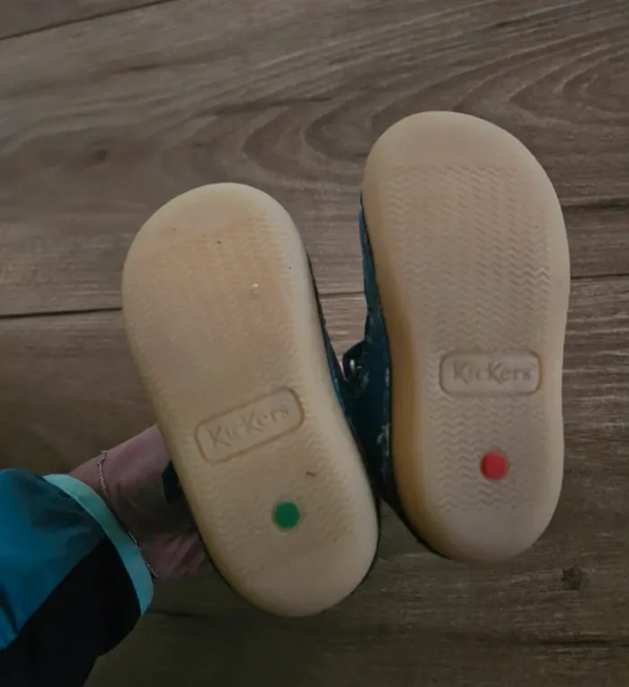 Chaussures bebe - photo numéro 2