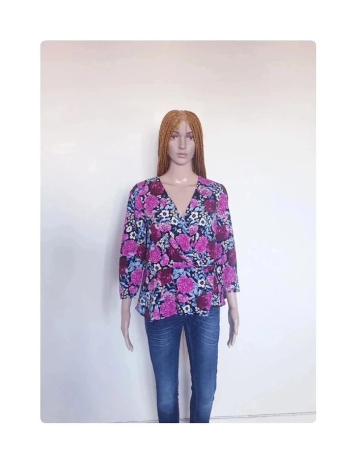Magnifique blouse cache coeur