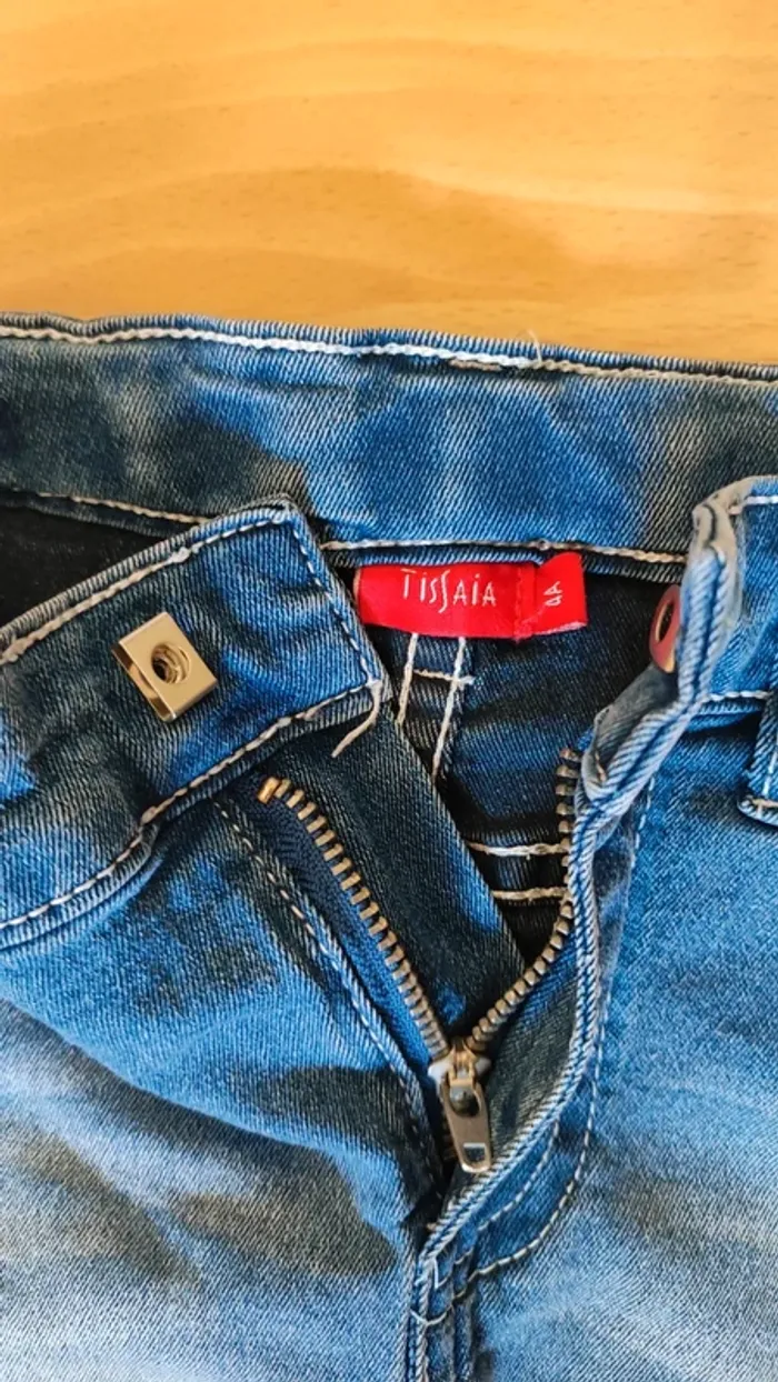 T-shirt et jupe taille 4 ans - photo numéro 3