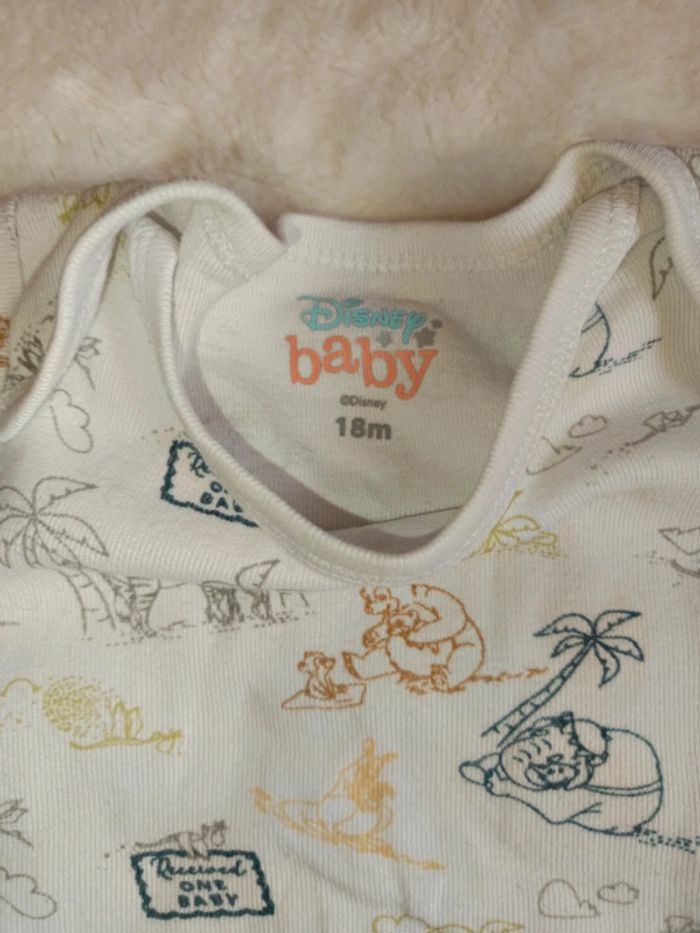 Lot vêtements garçon Disney taille 18m - photo numéro 12