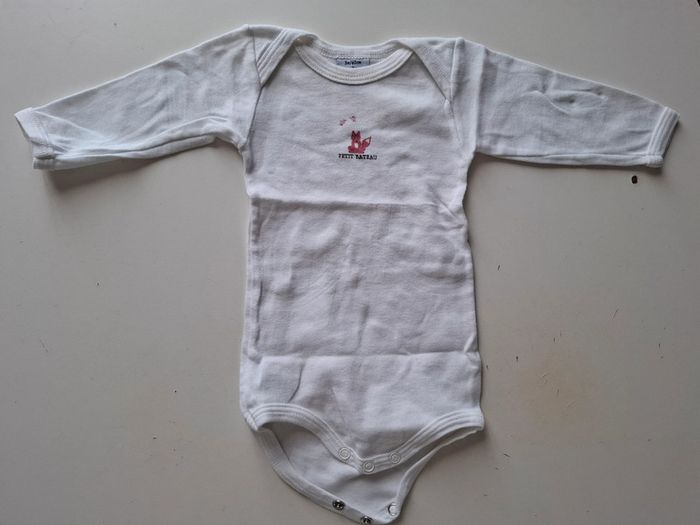 Body Petit Bateau taille 3 mois