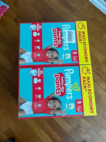2 paquets Pampers pants taille 5