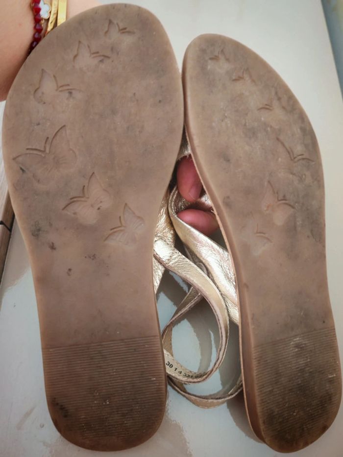 Sandales doré taille 33 - photo numéro 4