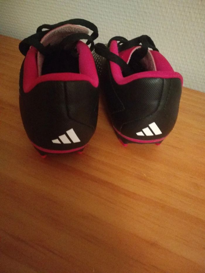 Chaussures adidas predator - photo numéro 3