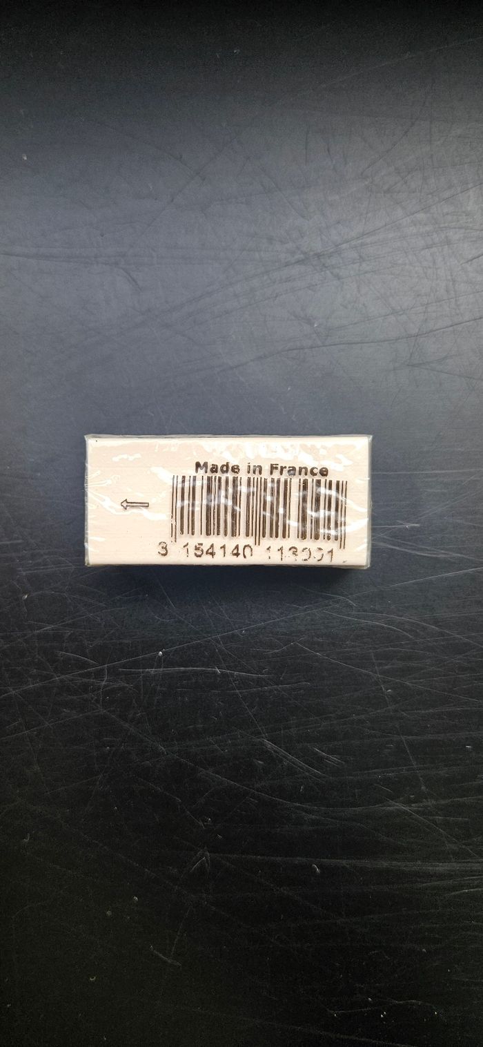 Gomme Maped neuve - photo numéro 2