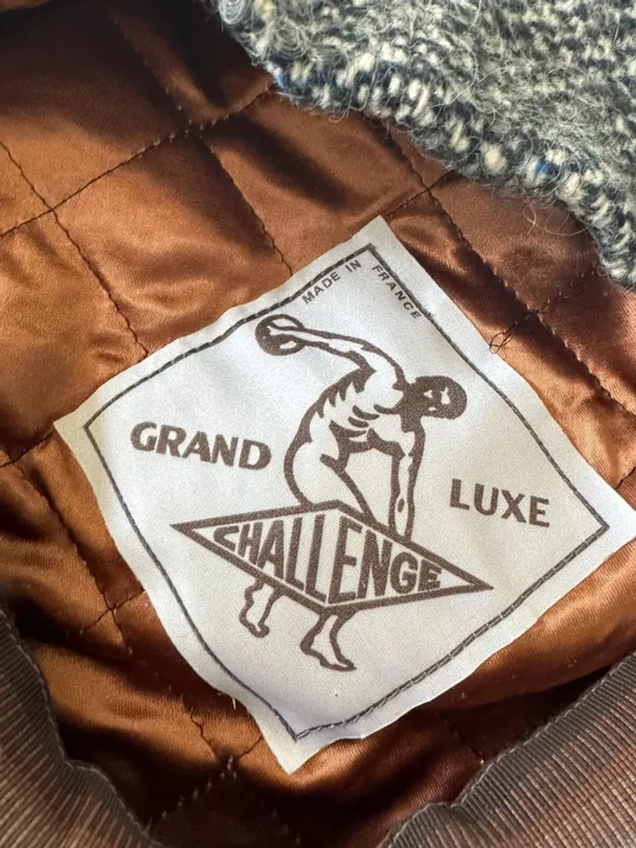 Casquette Grand luxe challenge tissu pure laine, taille 59, très bon état - photo numéro 2