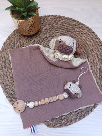 Doudou + attache tétine