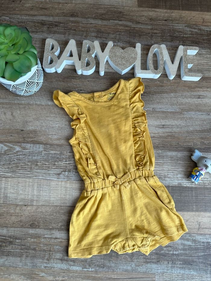 - Combishort Kiabi           - 3 mois - Très bon état