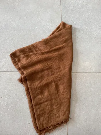 Foulard marron, très bon état, 95x200cm