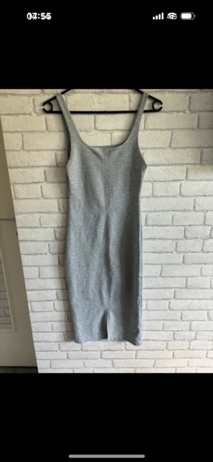 Robe Zara taille S - photo numéro 2