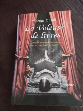 Livre "La Voleuse de livres" par Markus Zusak