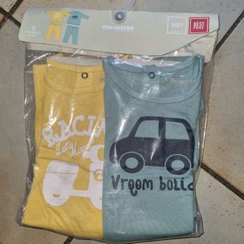 lot de 2 pyjamas Taille 6 mois 🎁 neuf