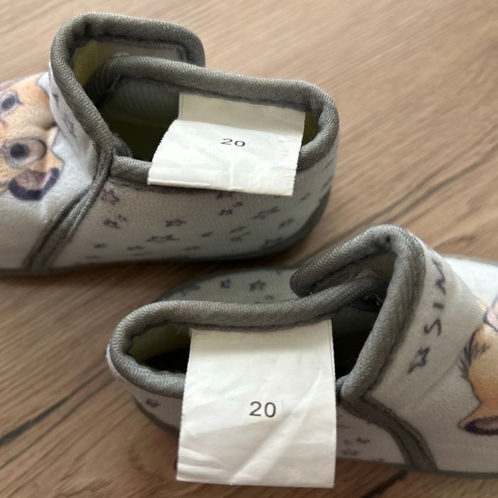 Chausson taille 20 - photo numéro 4